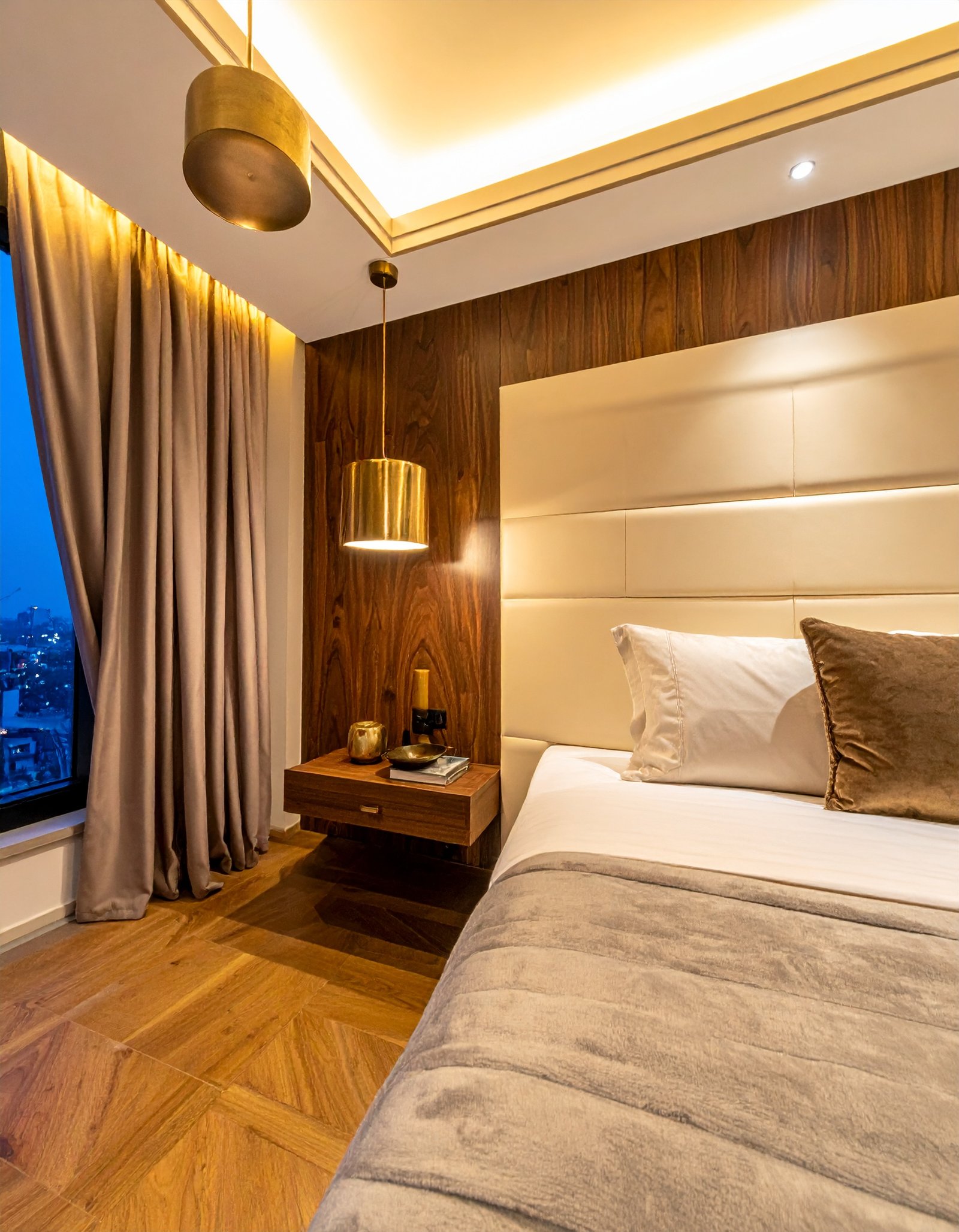 Warm Contemporary Bedroom