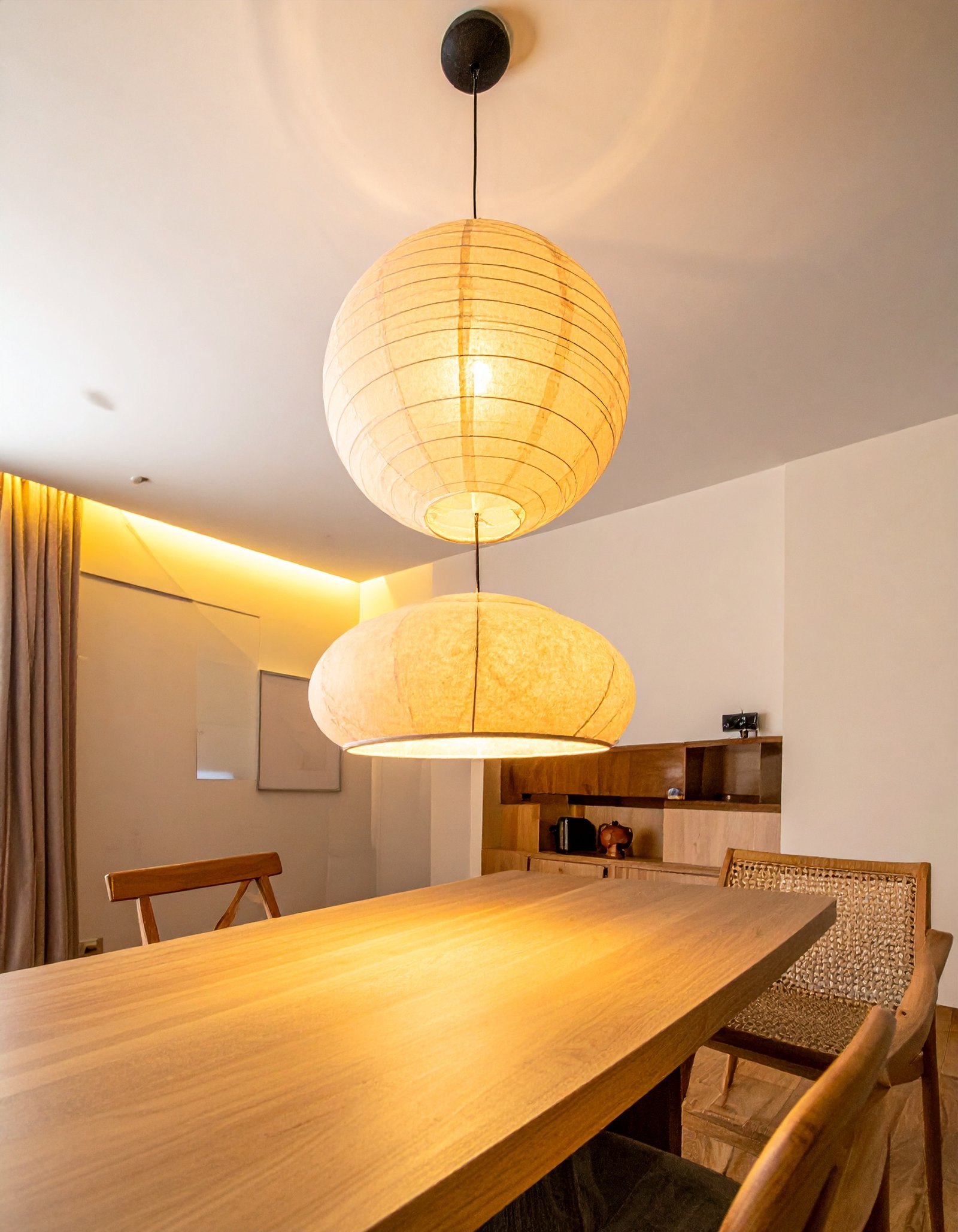 Japandi Minimal Dining Room
