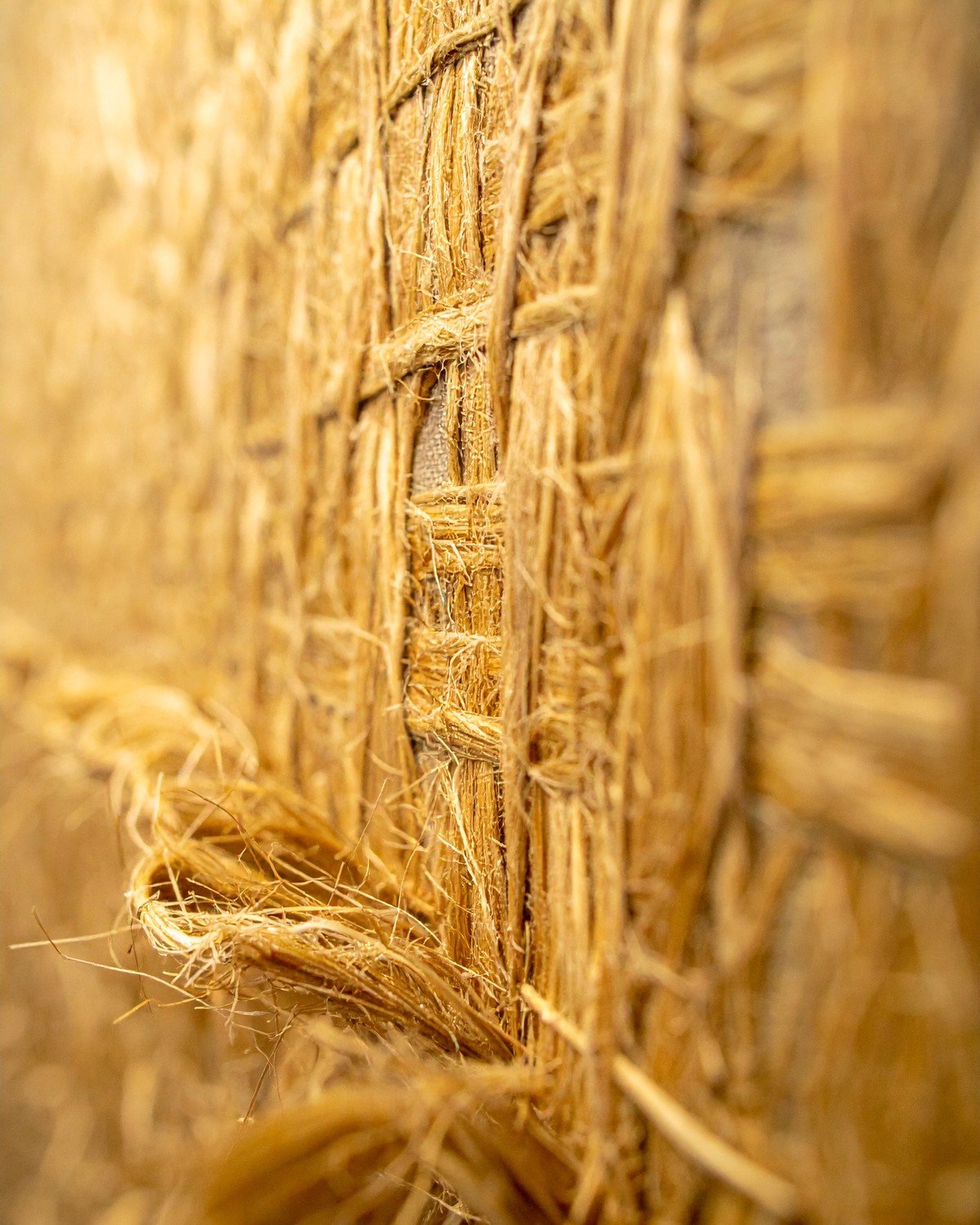 Luxury Grasscloth Wallpaper — Natural Jute Weave